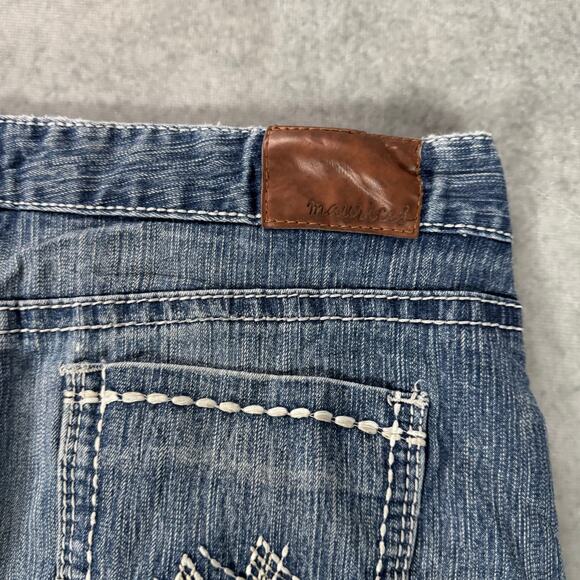 Maurices Flare Jeans Medium Wash Bootcut Denim - Size: 9/10 Short - Picture 9 of 9